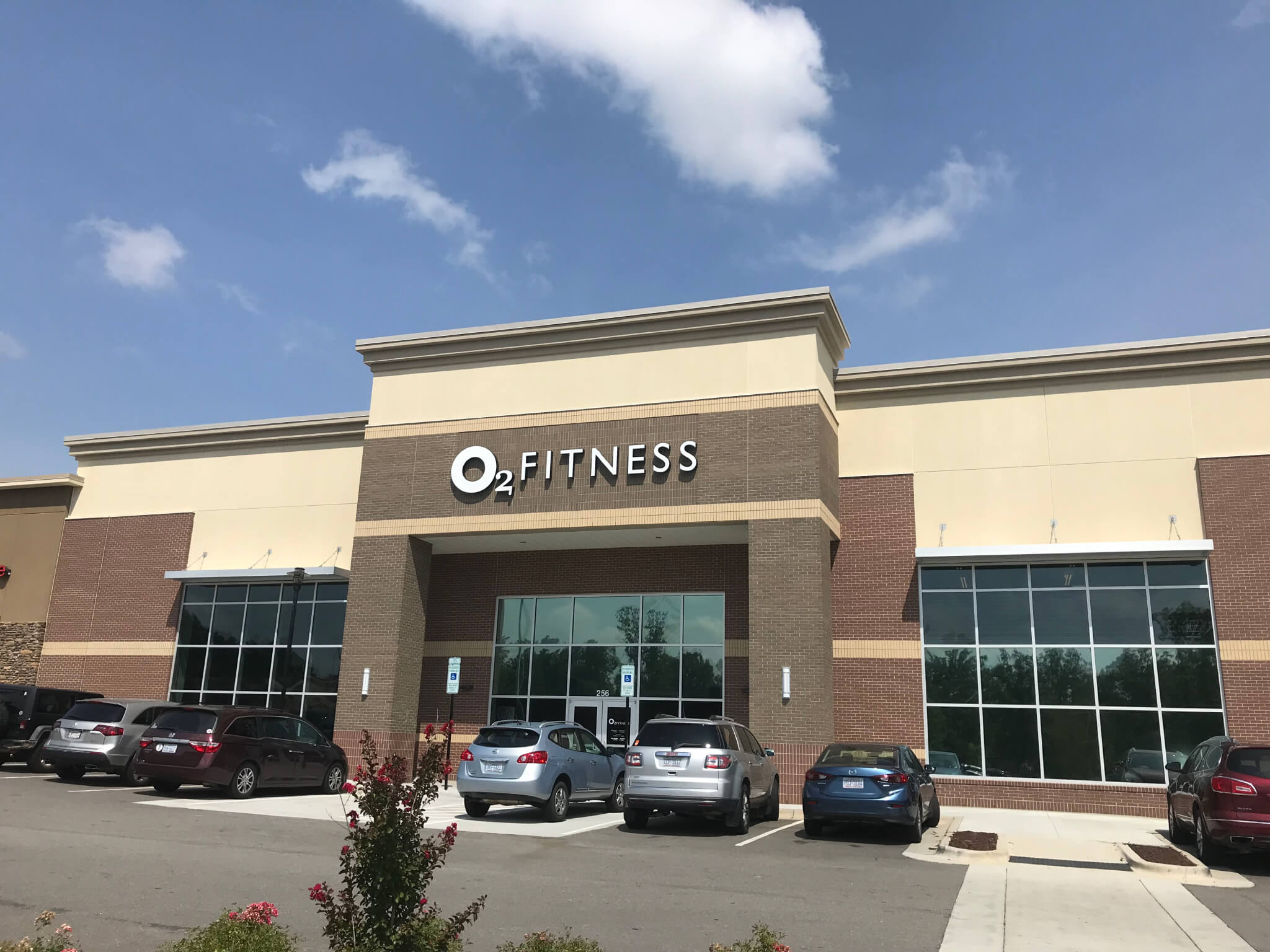 O2 Fitness Holly Springs location image
