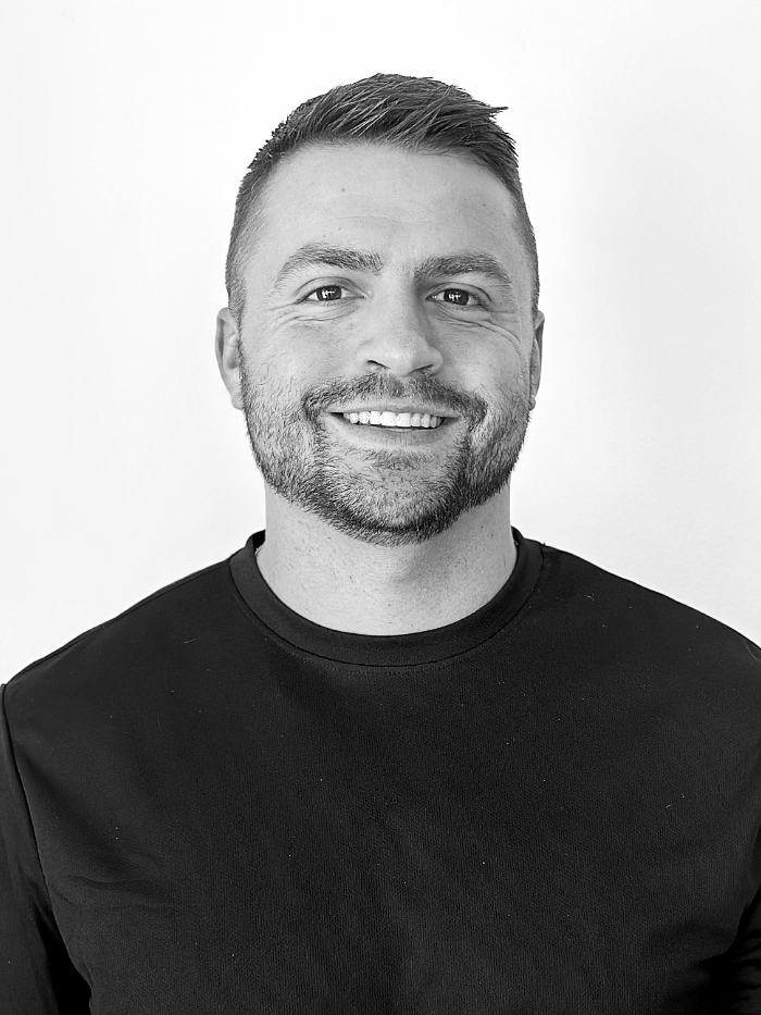 Stephen Bartholomew Headshot
